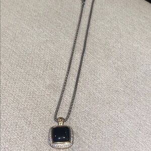 Elegant Black and Gold Pendant Necklace